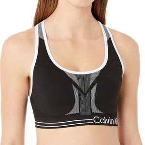 🧘🏻‍♀️3 Calvin Klein performance Sports bras